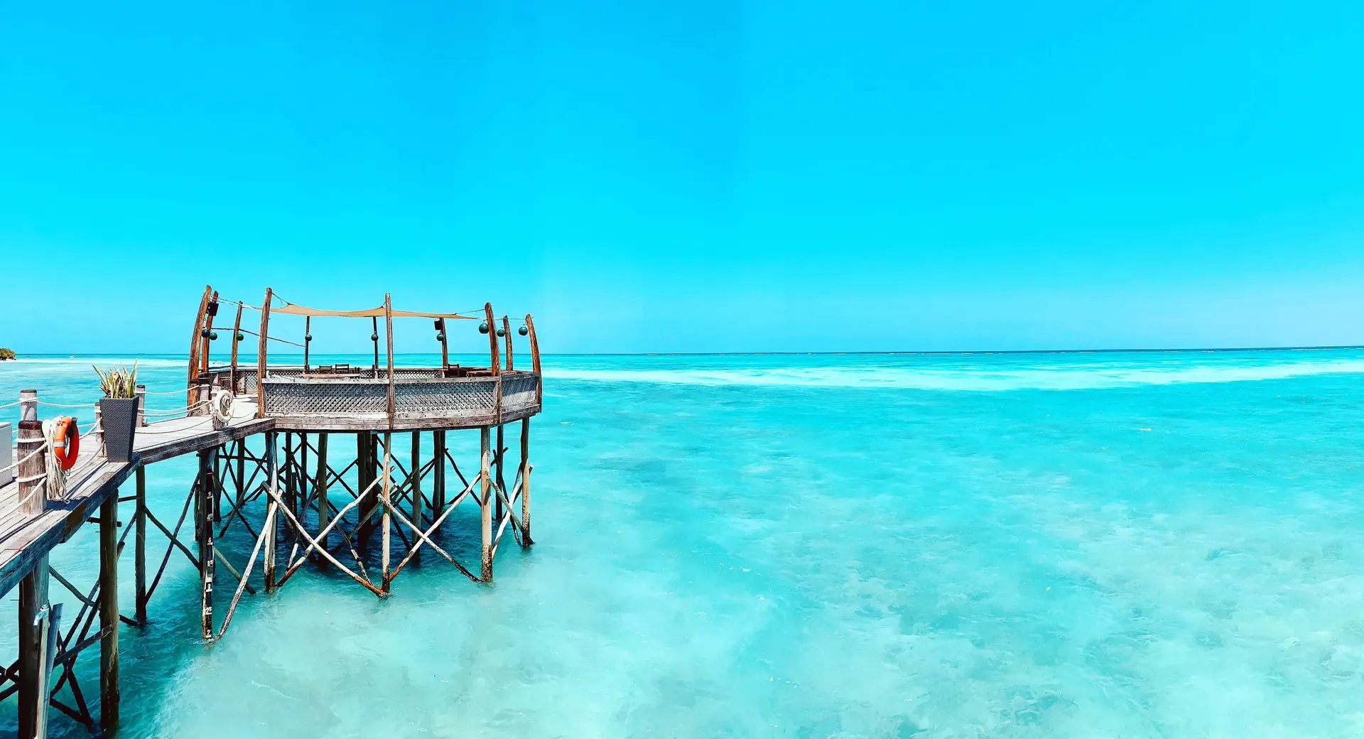 Flight to Zanzibar & Arrival experience